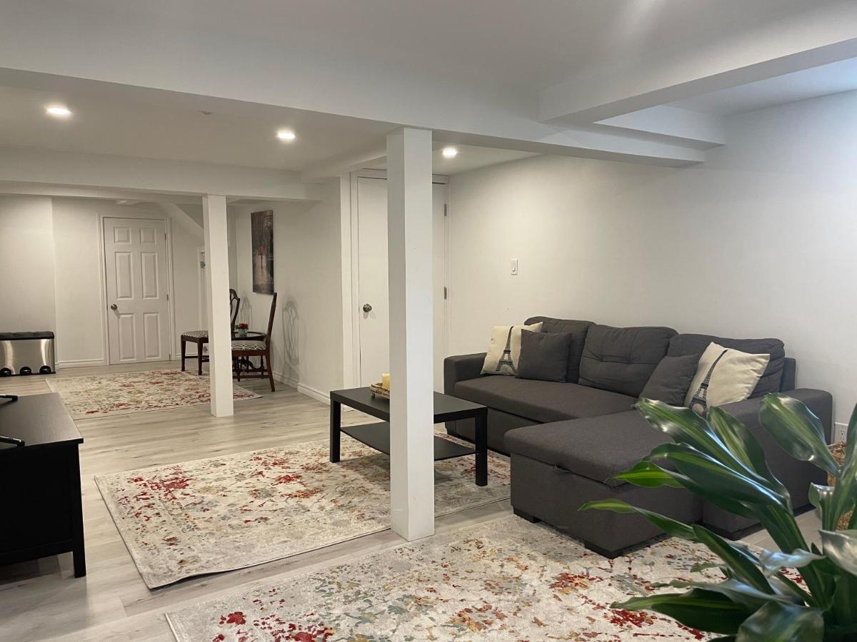 Newly Renovated 2 Bedroom 1 Ba *10 Min Walk To Falls* Ниагара-Фолс Экстерьер фото